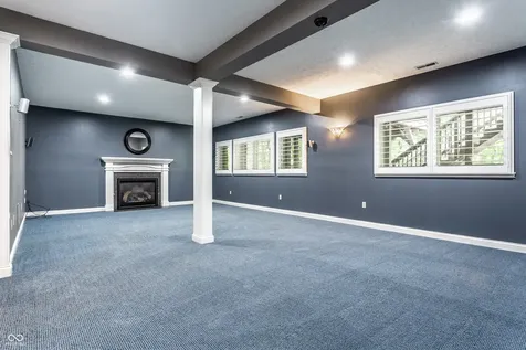7821 Timber Run Court Indianapolis IN 46256