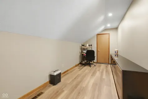 4015 Highland Park Drive Greenwood IN 46143