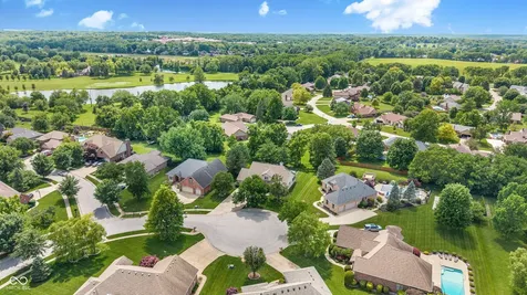 4015 Highland Park Drive Greenwood IN 46143