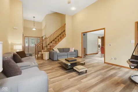 4015 Highland Park Drive Greenwood IN 46143