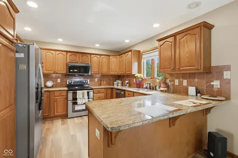 4015 Highland Park Drive Greenwood IN 46143