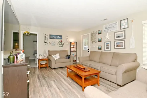 6604 Bertha Street Indianapolis IN 46241