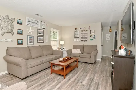 6604 Bertha Street Indianapolis IN 46241