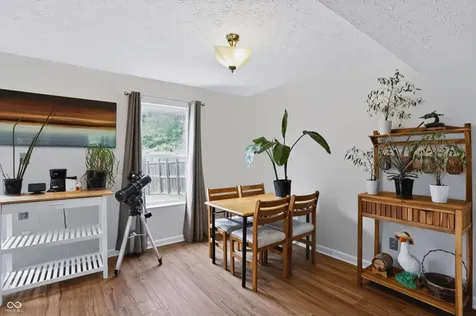 6105 Lakeside Manor Avenue Indianapolis IN 46254