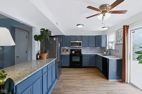 6105 Lakeside Manor Avenue Indianapolis IN 46254