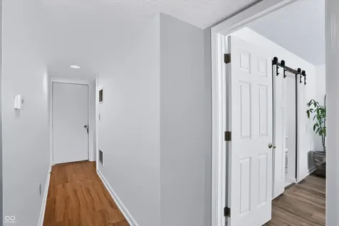 6105 Lakeside Manor Avenue Indianapolis IN 46254