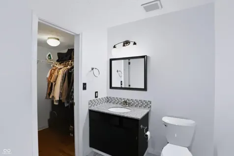 6105 Lakeside Manor Avenue Indianapolis IN 46254