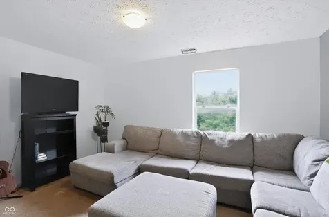 6105 Lakeside Manor Avenue Indianapolis IN 46254
