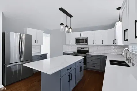 8720 New Heritage Drive Indianapolis IN 46239
