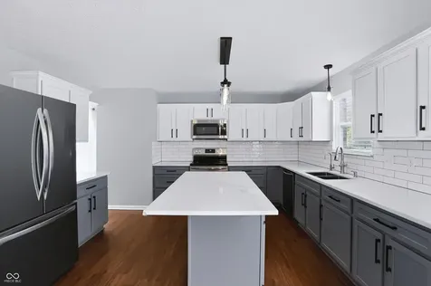 8720 New Heritage Drive Indianapolis IN 46239