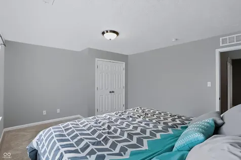 8720 New Heritage Drive Indianapolis IN 46239
