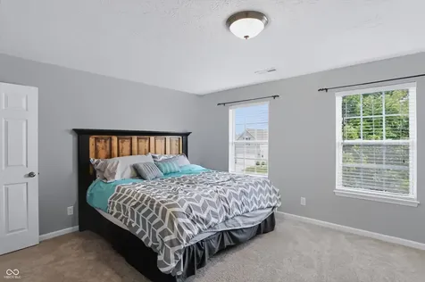 8720 New Heritage Drive Indianapolis IN 46239