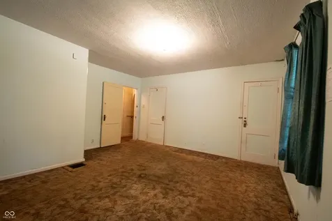 2636 E 40th Street Indianapolis IN 46205