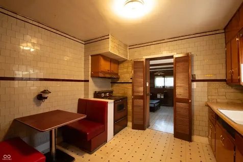 2636 E 40th Street Indianapolis IN 46205