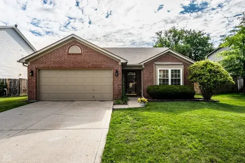 7061 N Lyndhurst Crossing Mccordsville IN 46055