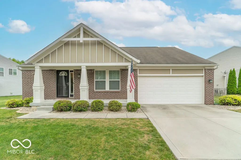 2448 Sandi Drive Avon IN 46123