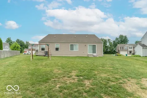 2448 Sandi Drive Avon IN 46123