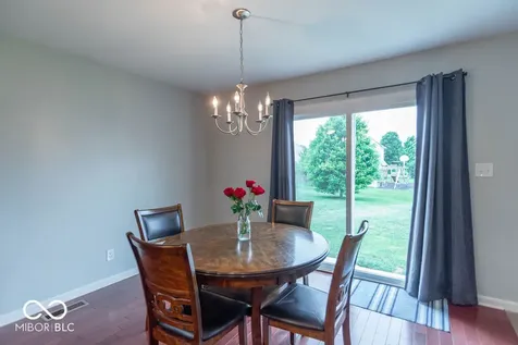 2448 Sandi Drive Avon IN 46123