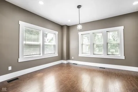 812 E 40th Street Indianapolis IN 46205