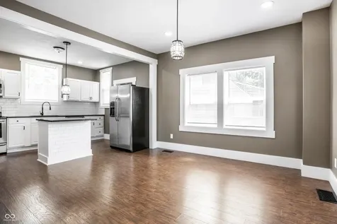 812 E 40th Street Indianapolis IN 46205
