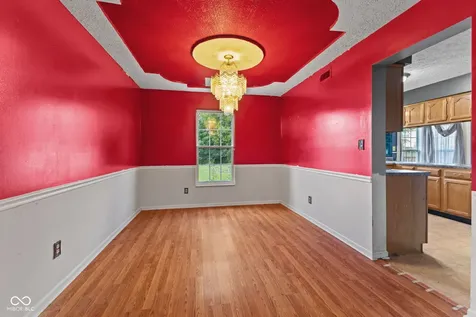 643 Creston Point Circle Indianapolis IN 46239