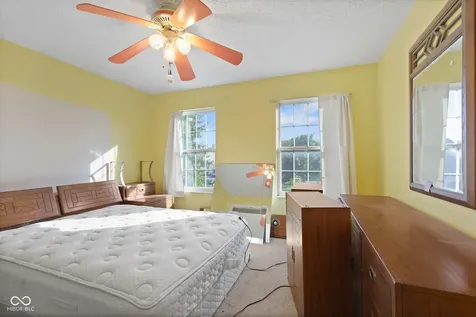 643 Creston Point Circle Indianapolis IN 46239