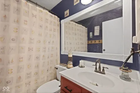 643 Creston Point Circle Indianapolis IN 46239