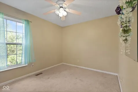 643 Creston Point Circle Indianapolis IN 46239