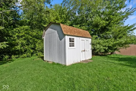 643 Creston Point Circle Indianapolis IN 46239