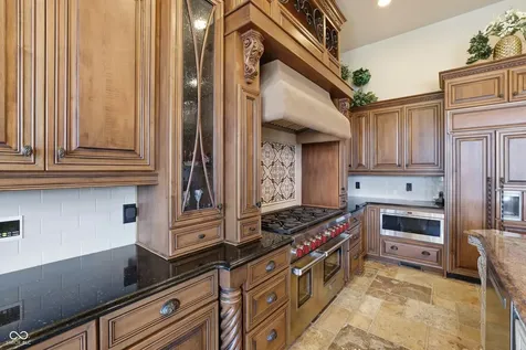 13371 Marjac Way Fishers IN 46055