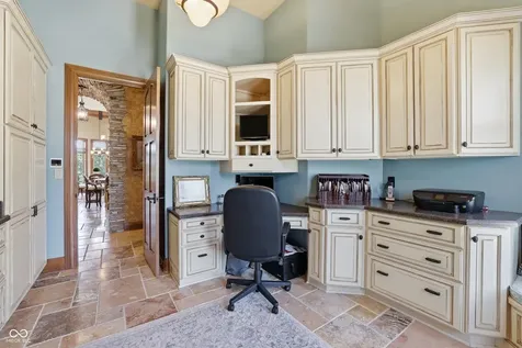 13371 Marjac Way Fishers IN 46055