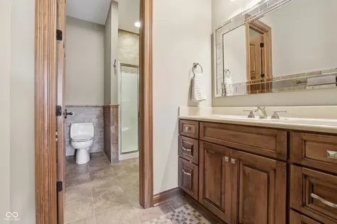 13371 Marjac Way Fishers IN 46055