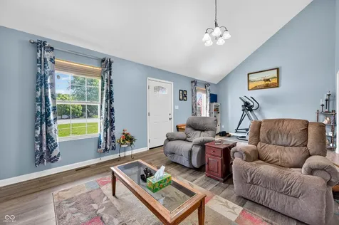 1098 Wilson Way Franklin IN 46131