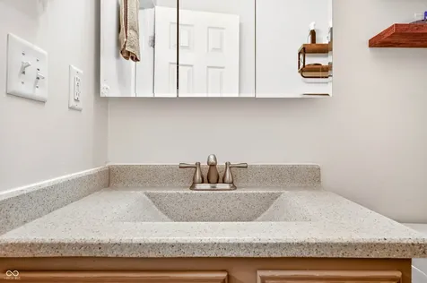 1098 Wilson Way Franklin IN 46131