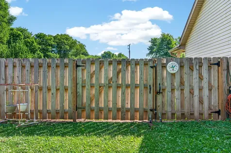 1098 Wilson Way Franklin IN 46131