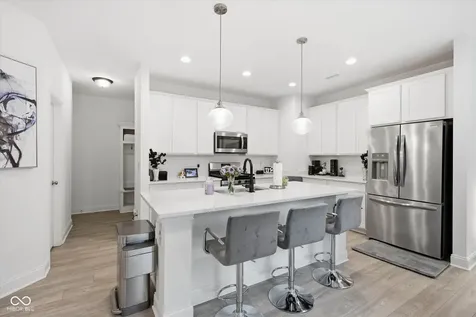 7350 Glen Park Way Indianapolis IN 46259
