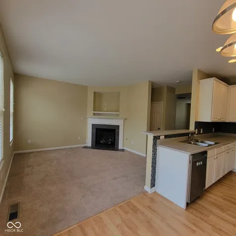9435 Tanhurst Drive Indianapolis IN 46250