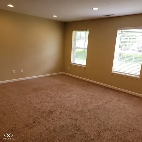 9435 Tanhurst Drive Indianapolis IN 46250