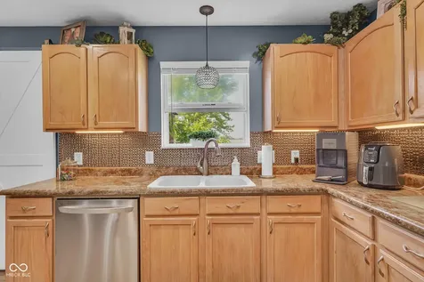 5044 Haywood Lane Plainfield IN 46168