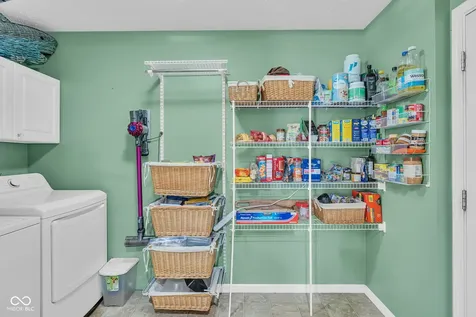 5044 Haywood Lane Plainfield IN 46168