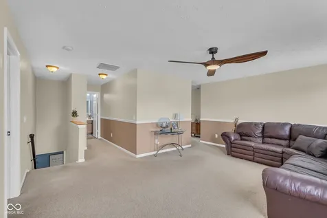 5044 Haywood Lane Plainfield IN 46168