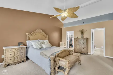 5044 Haywood Lane Plainfield IN 46168