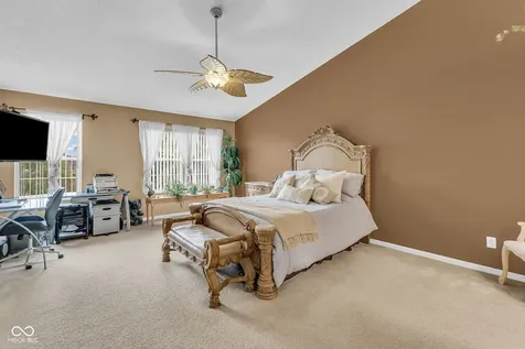 5044 Haywood Lane Plainfield IN 46168