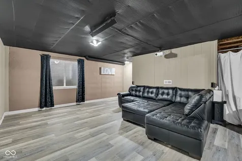 5044 Haywood Lane Plainfield IN 46168