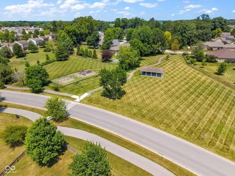 5044 Haywood Lane Plainfield IN 46168