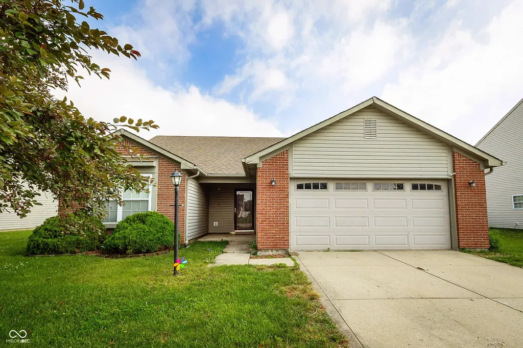 1782 Cold Spring Drive Brownsburg IN 46112