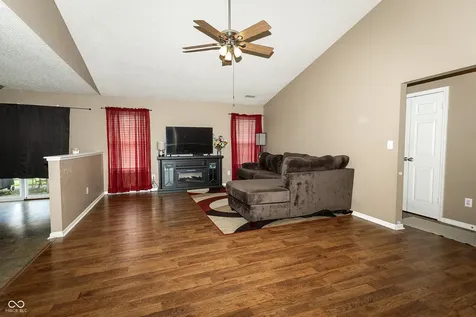 1782 Cold Spring Drive Brownsburg IN 46112