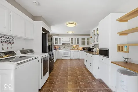 449 E Mckay Road Shelbyville IN 46176