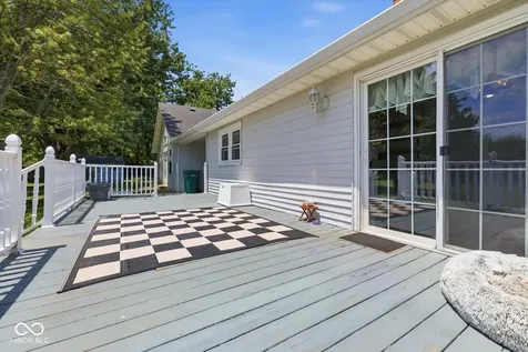 449 E Mckay Road Shelbyville IN 46176