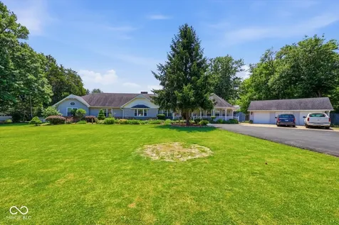 449 E Mckay Road Shelbyville IN 46176